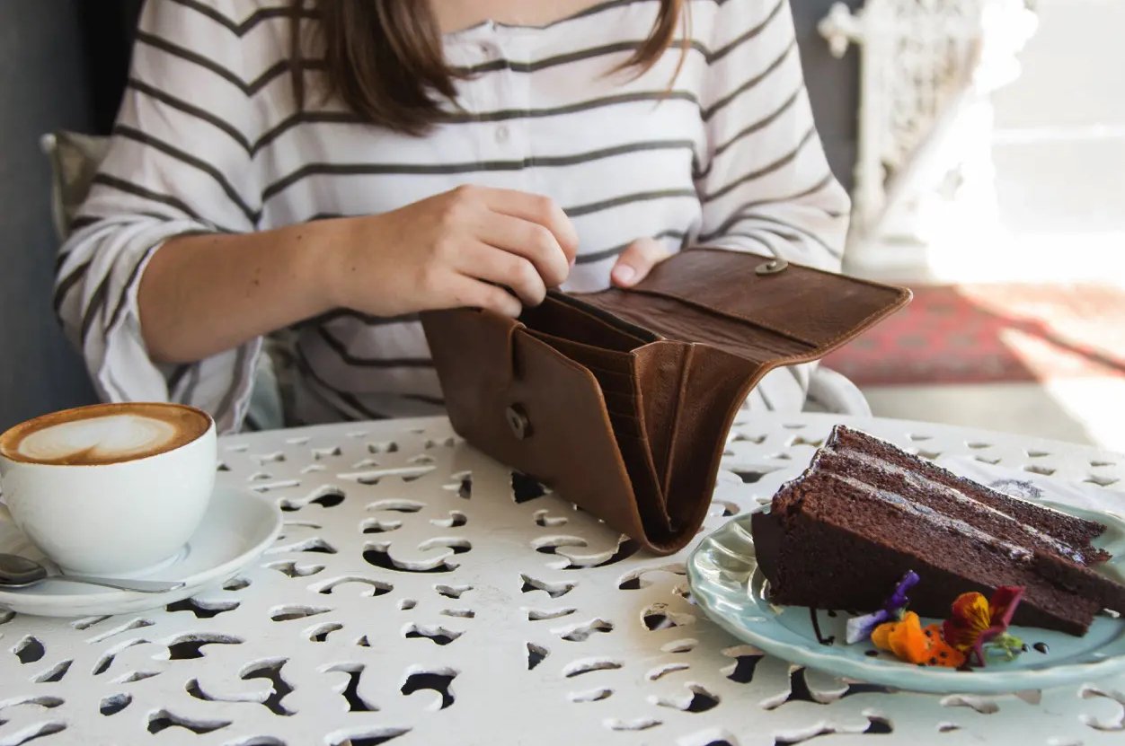 Tan Leather Goods - Lauren Leather Ladies Wallet | Toffee - KaryKase