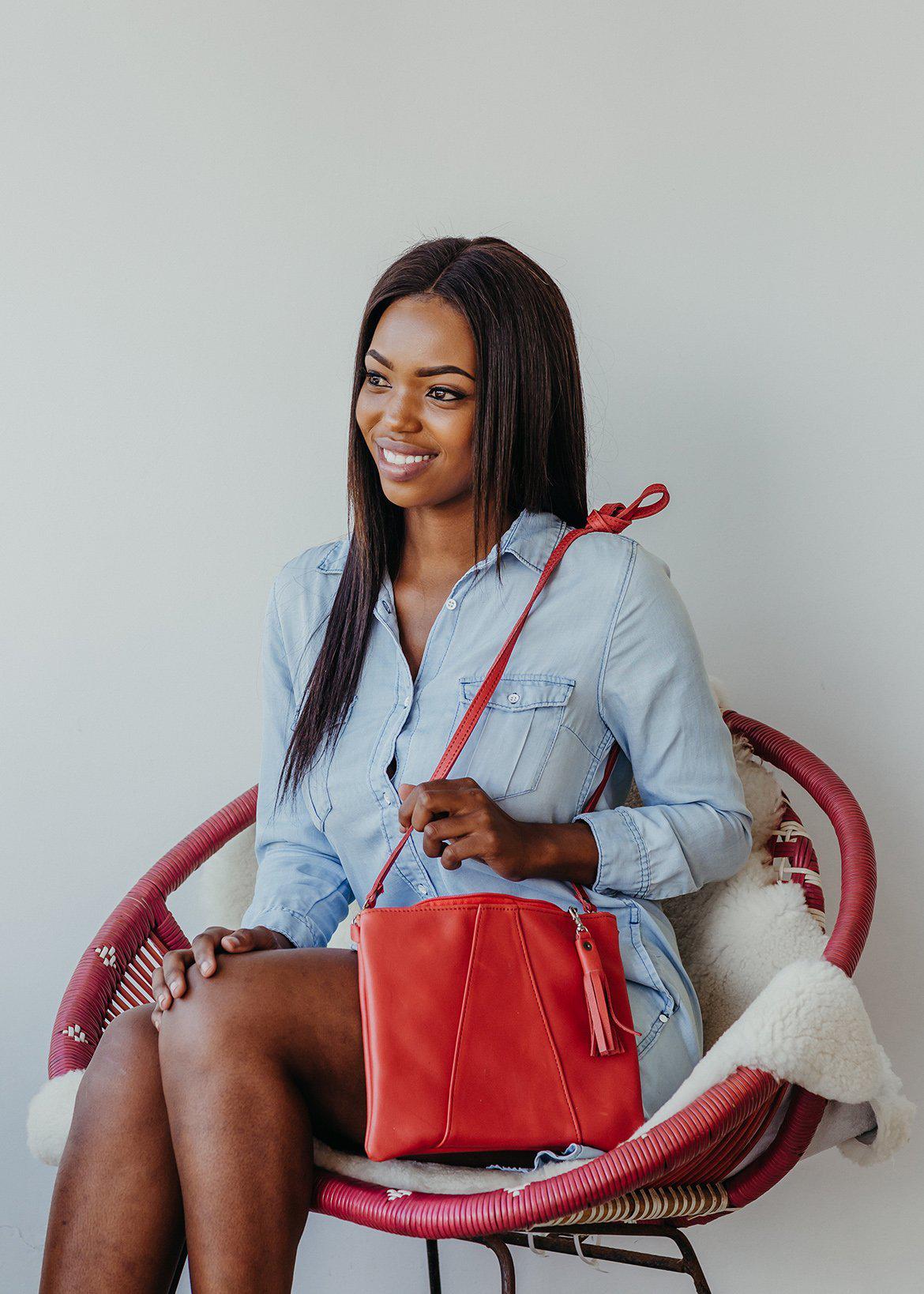 Thandana Crossover Leather Handbag - KaryKase