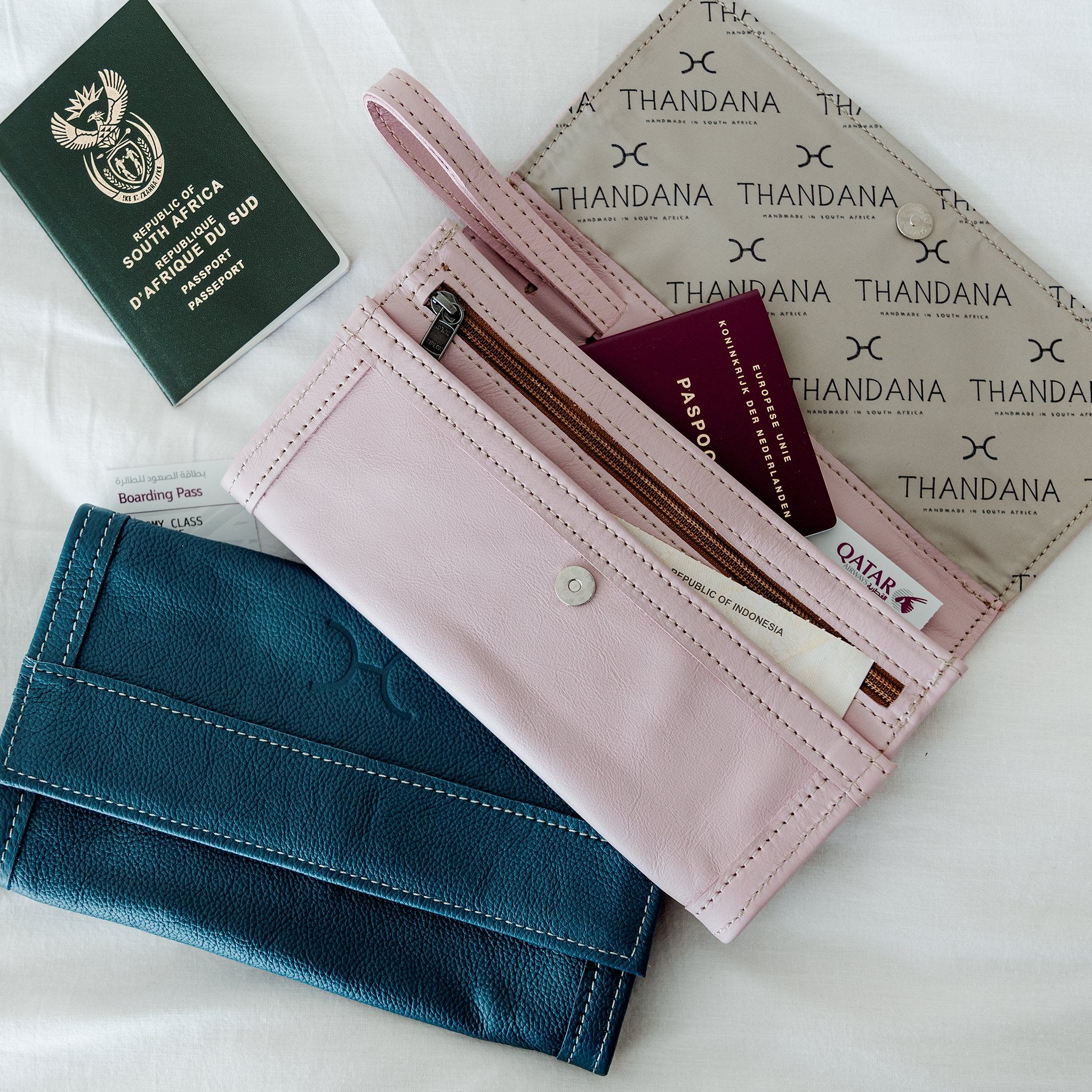 Thandana Leather Travel Wallet - KaryKase