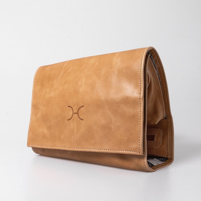 Thandana Roll Up Leather Toiletry Bag With Hook - KaryKase