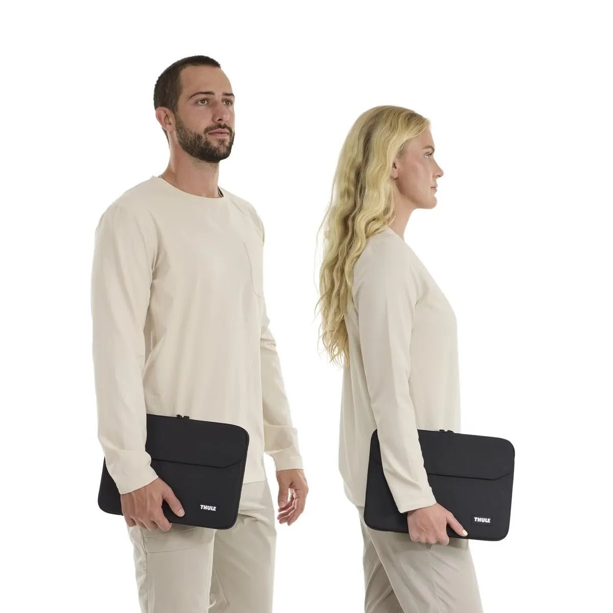 Thule Lithos Sleeve MacBook Air 15 inch - KaryKase