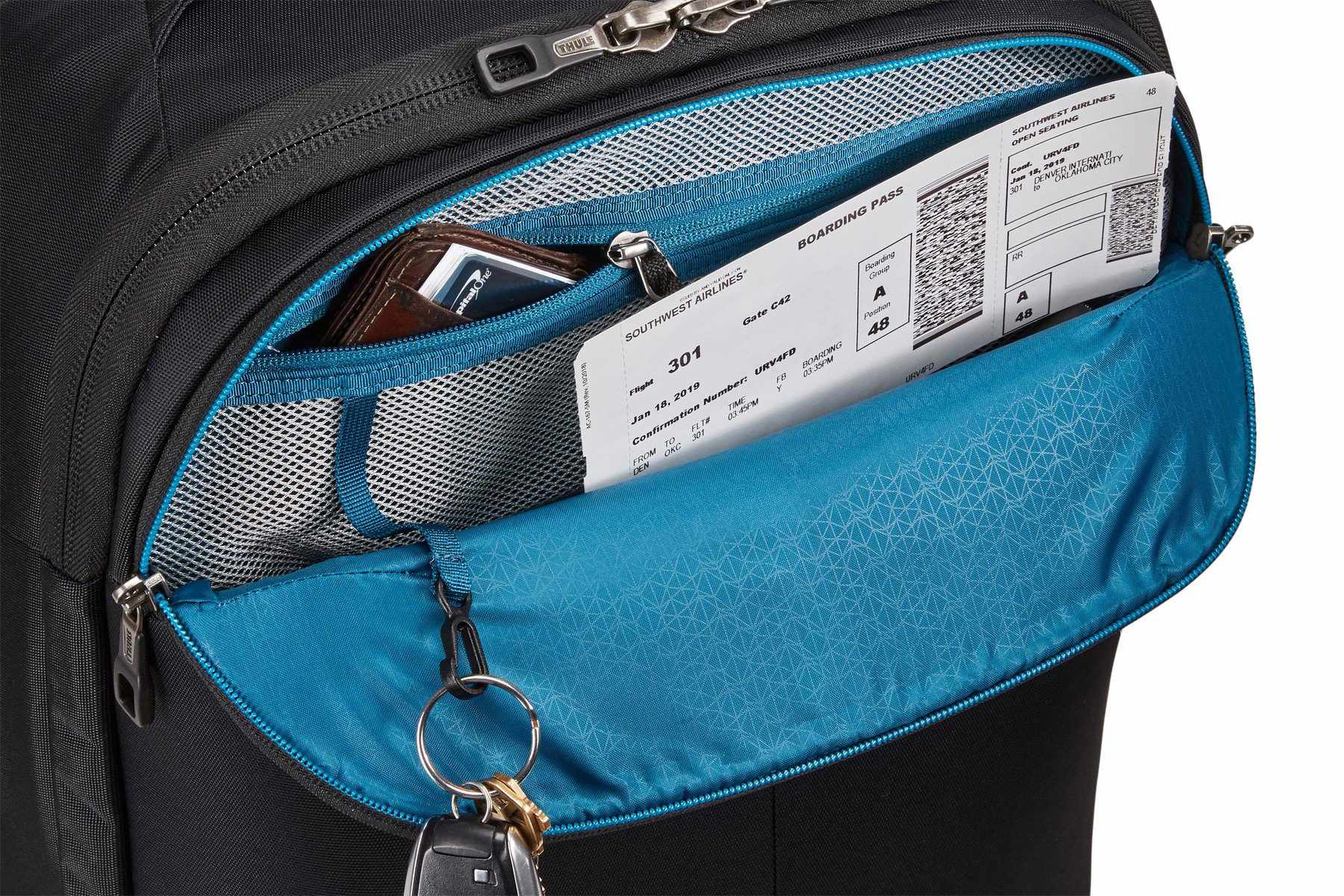 Thule Subterra Carry - on Spinner 33L | Black - KaryKase