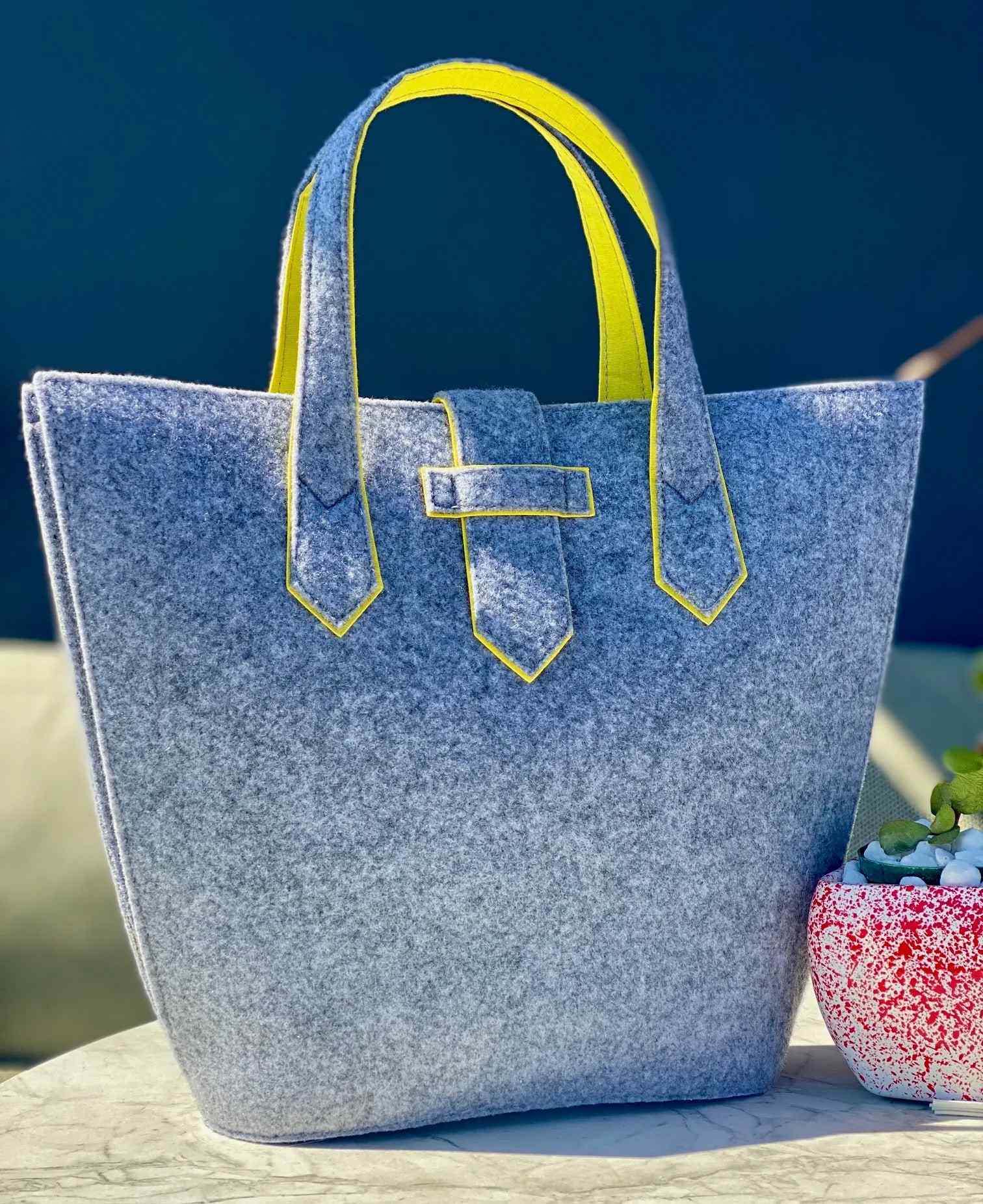 Urban Sleeves Eco Felt Handbag - KaryKase