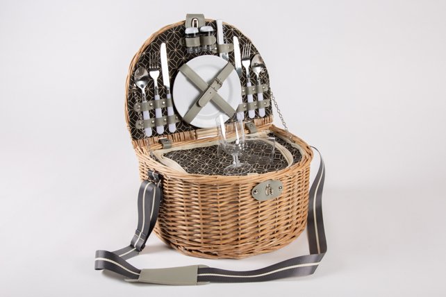 Yuppie Gift Baskets Moonlight Picnic Basket (2 Persons) - KaryKase