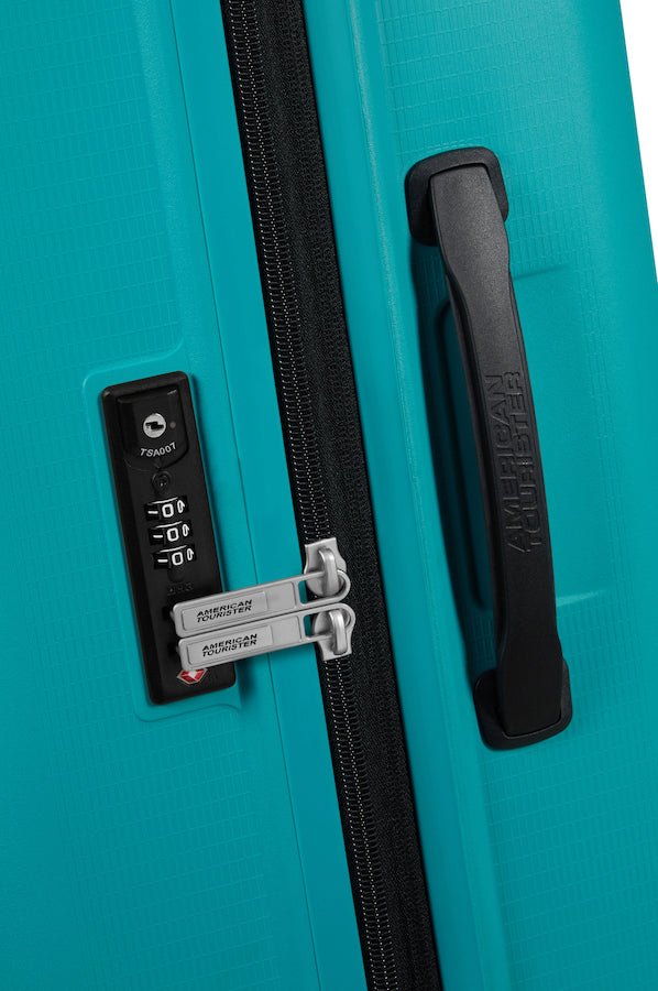 American Tourister Aerostep Expandable 67cm Medium Spinner | Turquoise Tonic - KaryKase