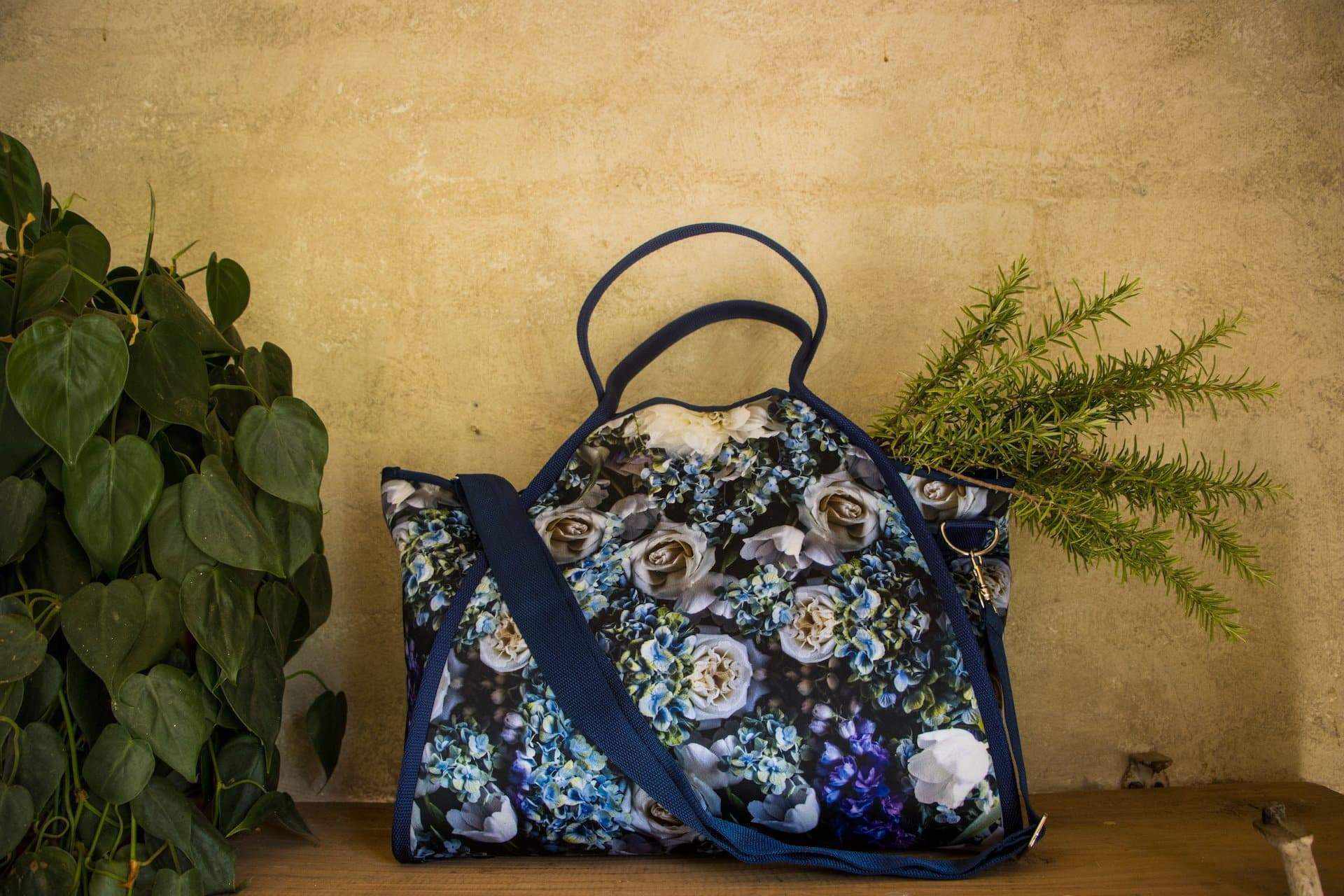 Lily Rose Bag Of Plenty Grag - and - Go Bag | Stability - KaryKase