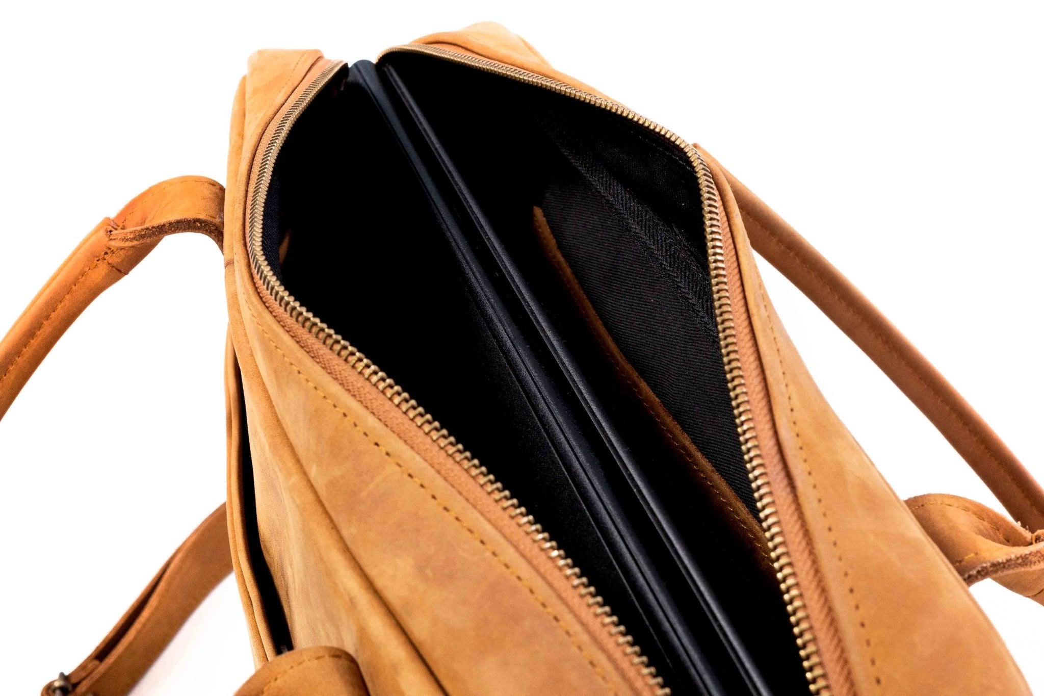 Tan Leather Goods - Bailey Laptop Bag | Toffee - KaryKase