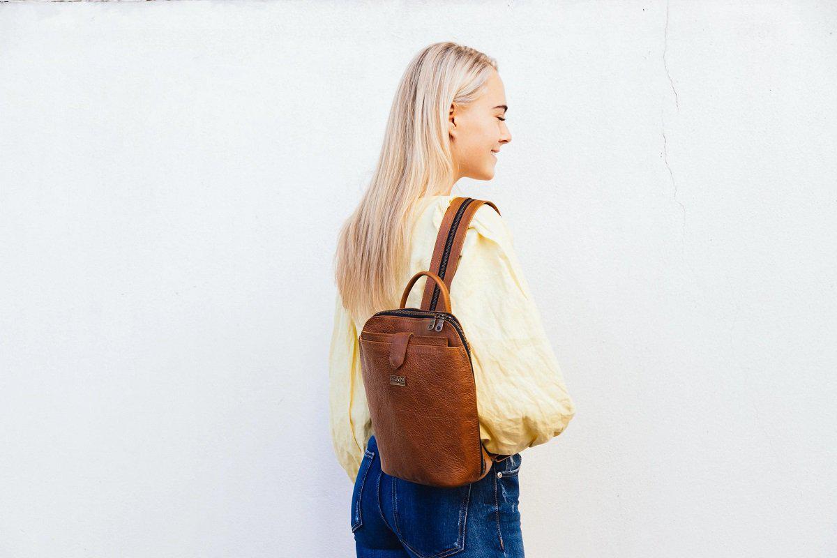 Tan Leather Goods - Olivia Leather Backpack | Pecan - KaryKase