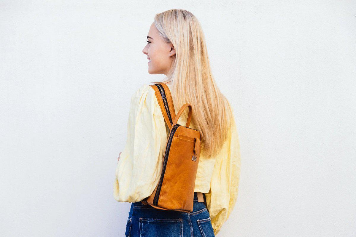 Tan Leather Goods - Olivia Leather Backpack | Toffee - KaryKase