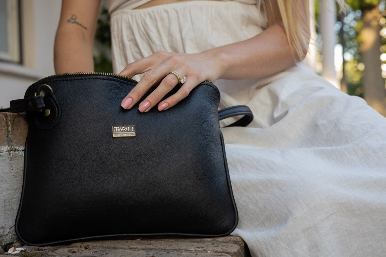 Tan Leather Goods - Taylor Leather Sling Bag | Black - KaryKase