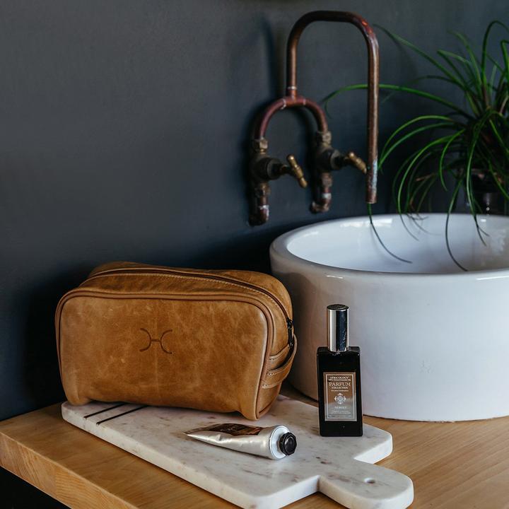 Thandana Mens Vanity Leather Case | Hazelnut - KaryKase