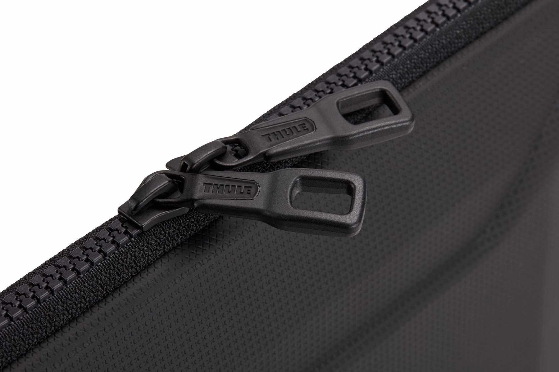 Thule Gauntlet 4.0 Protection Sleeve for 16” Macbook Pro® | Blue - KaryKase